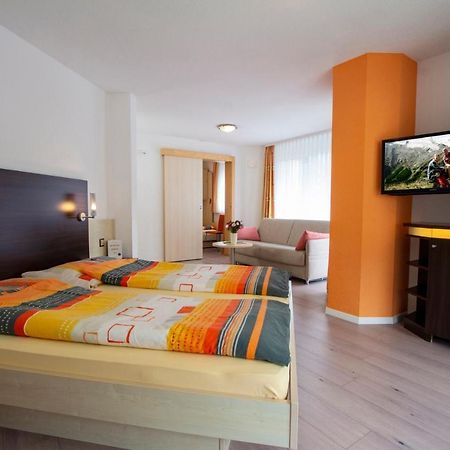 فندق Feehof Saas Fee المظهر الخارجي الصورة