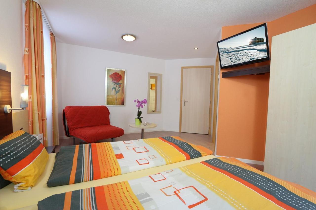 فندق Feehof Saas Fee المظهر الخارجي الصورة