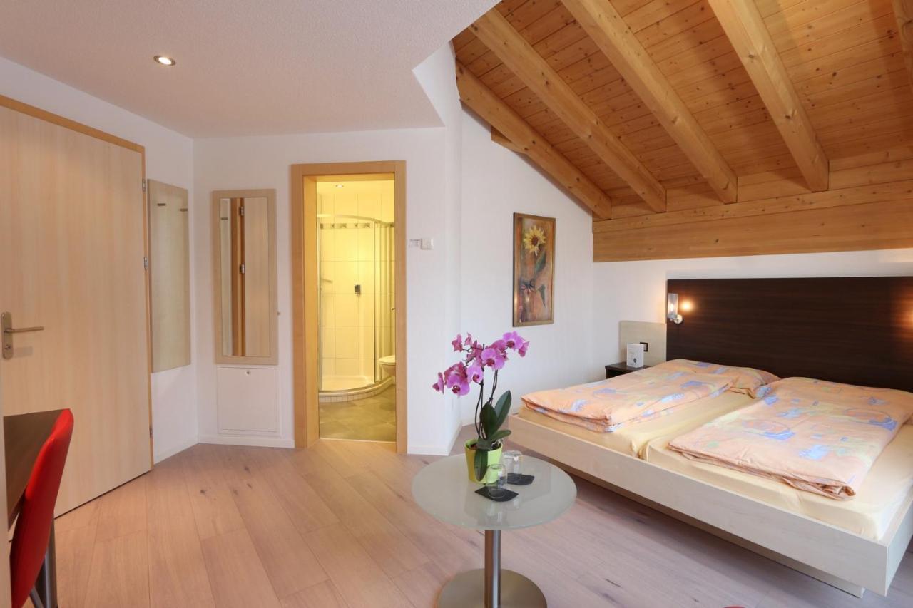 فندق Feehof Saas Fee المظهر الخارجي الصورة